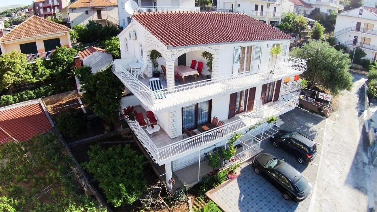 Apartments With A Parking Space Okrug Gornji, Ciovo - 12293 Trogir 0*,