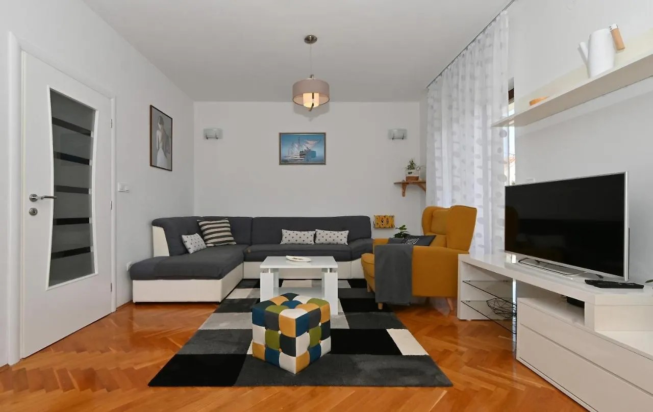Apartments With A Parking Space Okrug Gornji, Ciovo - 12293 Trogir Chorvatsko